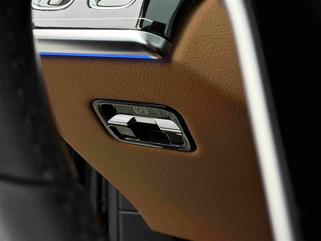Mercedes-Benz S-Class — миниатюра 15
