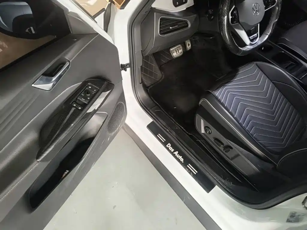 Volkswagen ID.3 — миниатюра 16