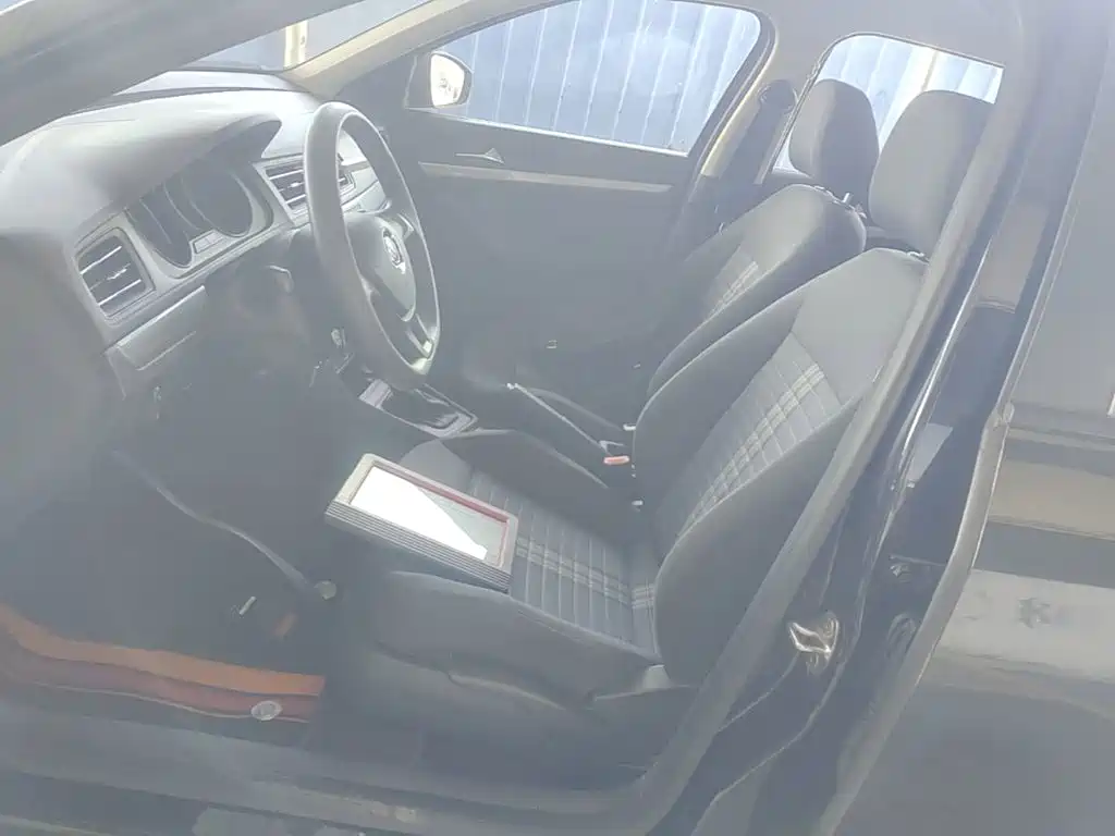 Volkswagen Lavida — миниатюра 15
