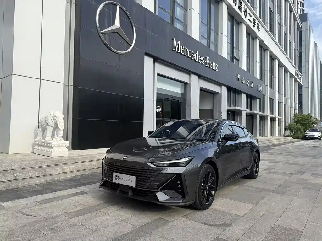 Changan UNI-V iDD 2023