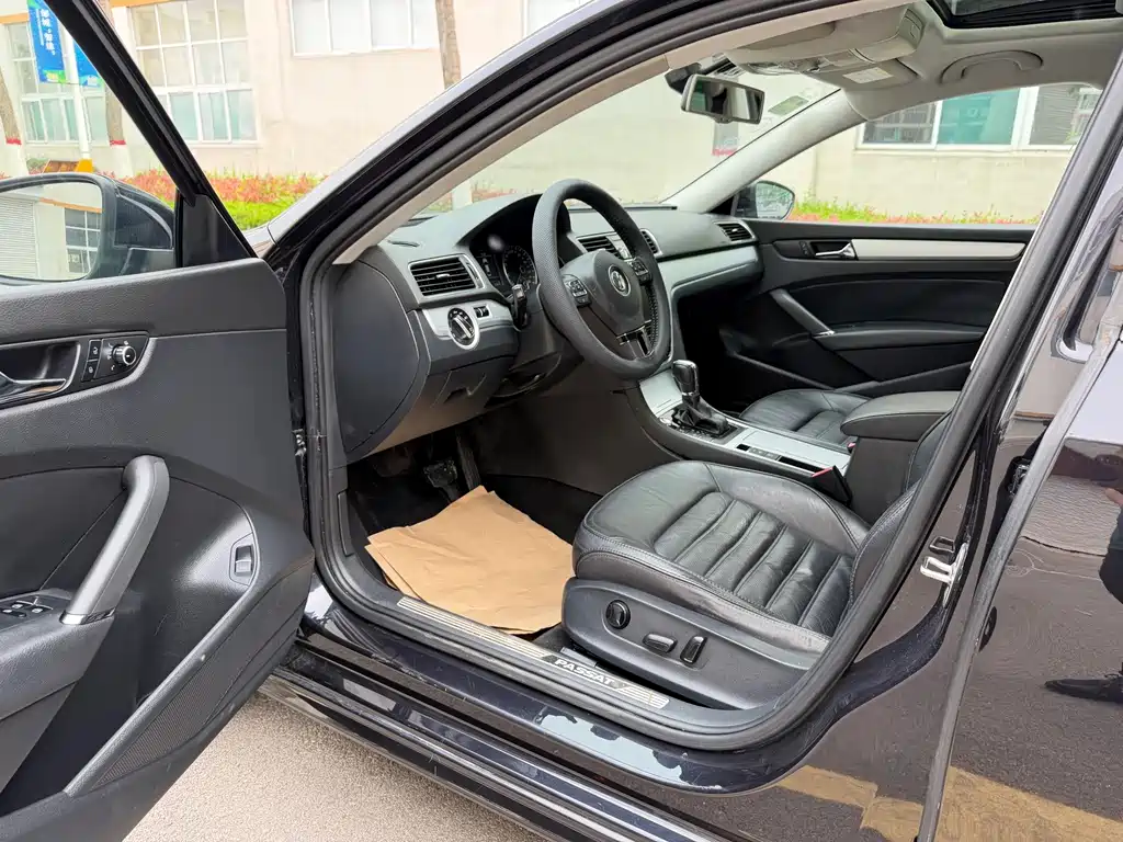 Volkswagen Passat — миниатюра 8