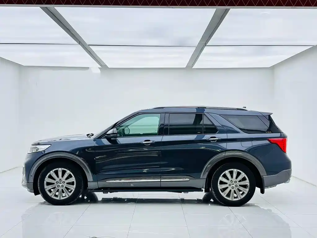 Ford Explorer — миниатюра 4