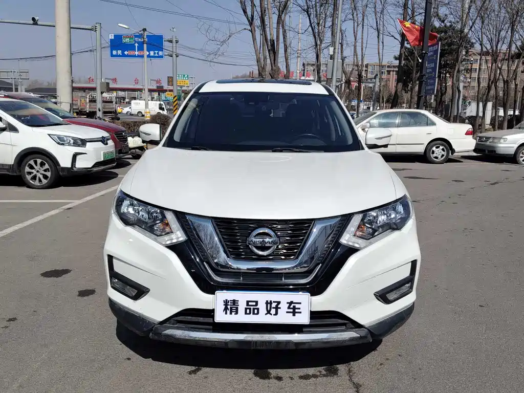 NISSAN QIJUN