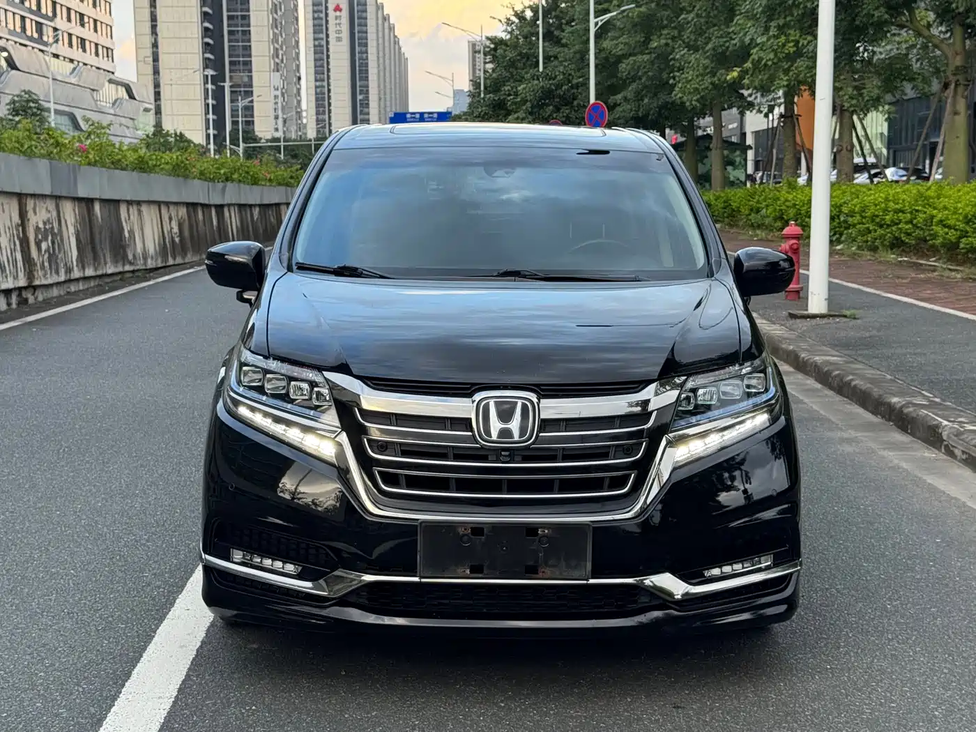 Honda Elysion