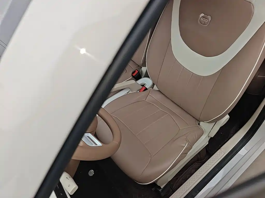 Wuling MINIEV — миниатюра 15