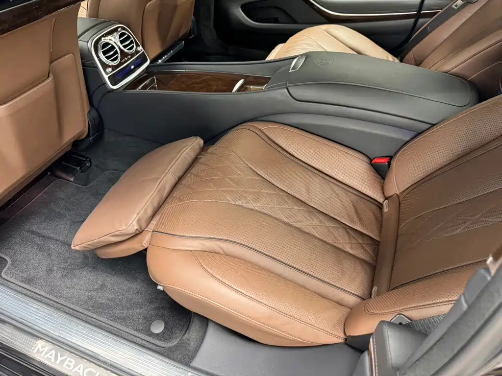 Mercedes-Benz S-Class — миниатюра 10