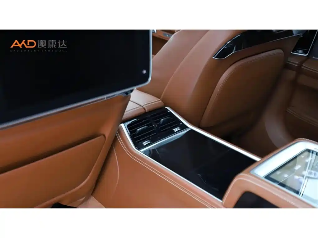 BMW 7 Series — миниатюра 9