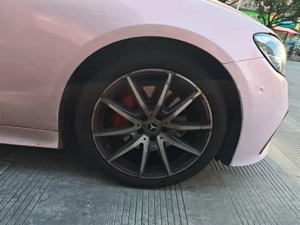 Mercedes-Benz E-Class (Import) — миниатюра 9