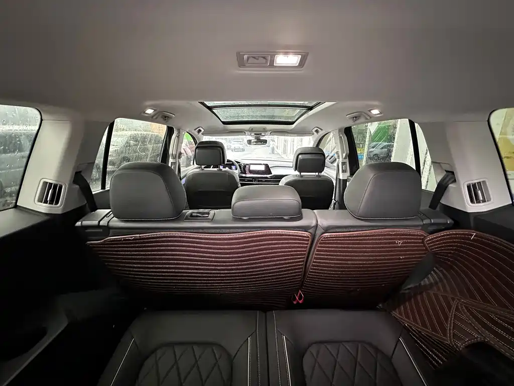 Volkswagen Talagon — миниатюра 21