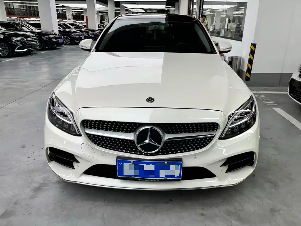 Mercedes-Benz C-Class — миниатюра 2