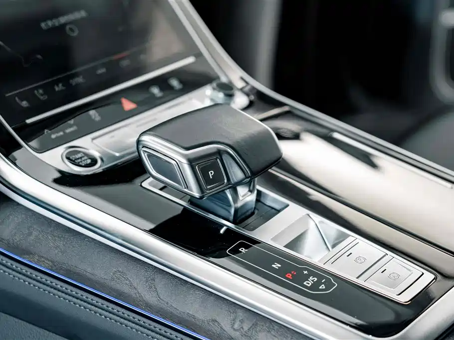 Audi Q8 — миниатюра 17