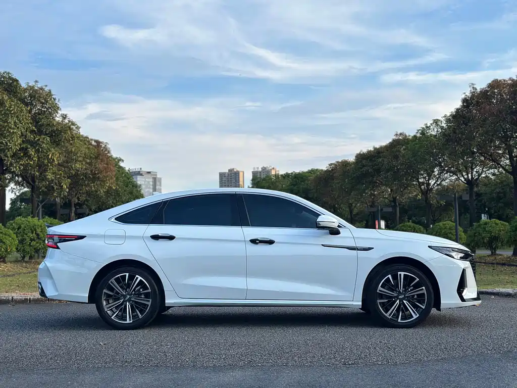 Chery Arrizo 8 — миниатюра 4