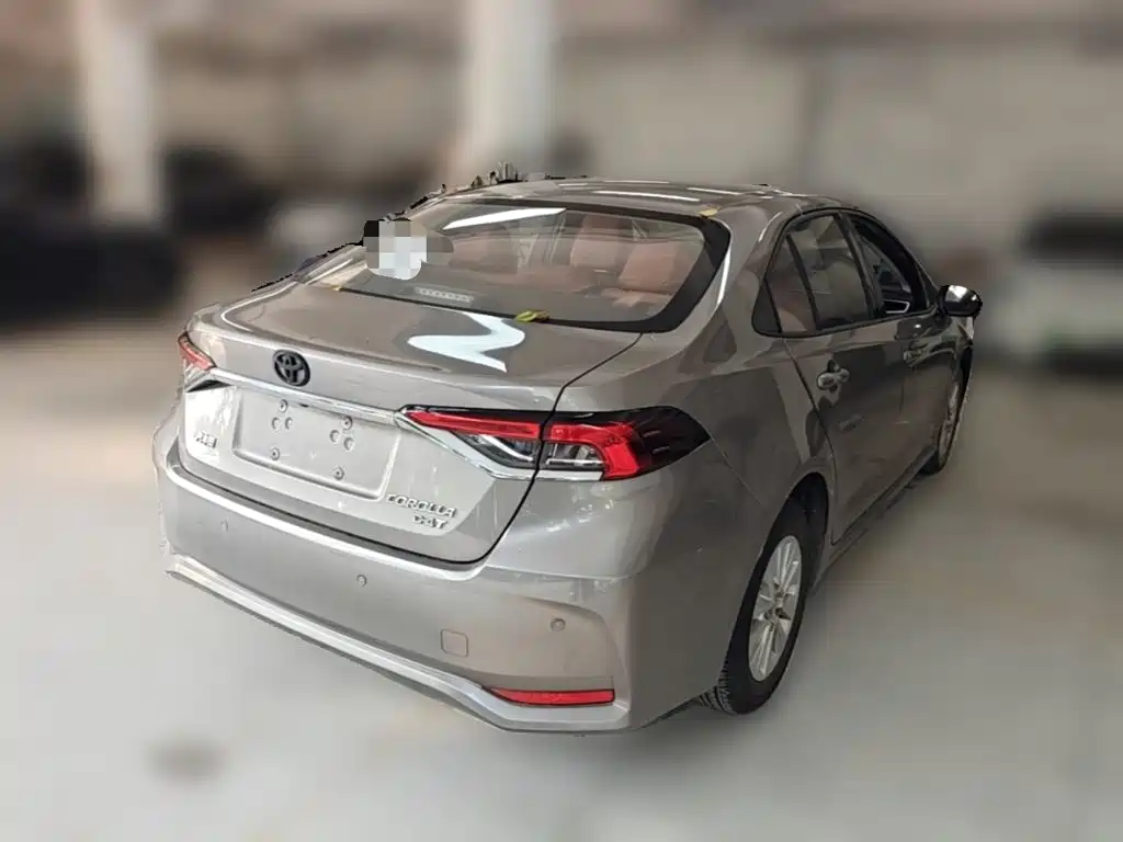 Toyota Corolla — миниатюра 10
