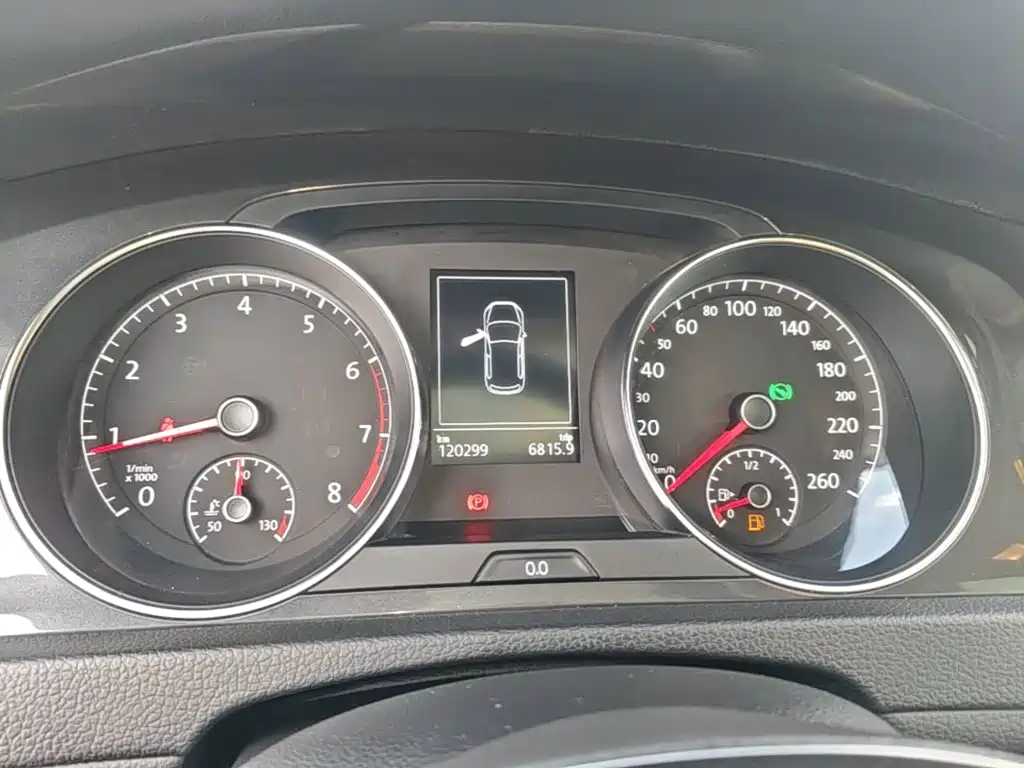 Volkswagen Golf — миниатюра 12
