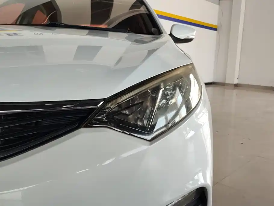 Changan Eado XT — миниатюра 5