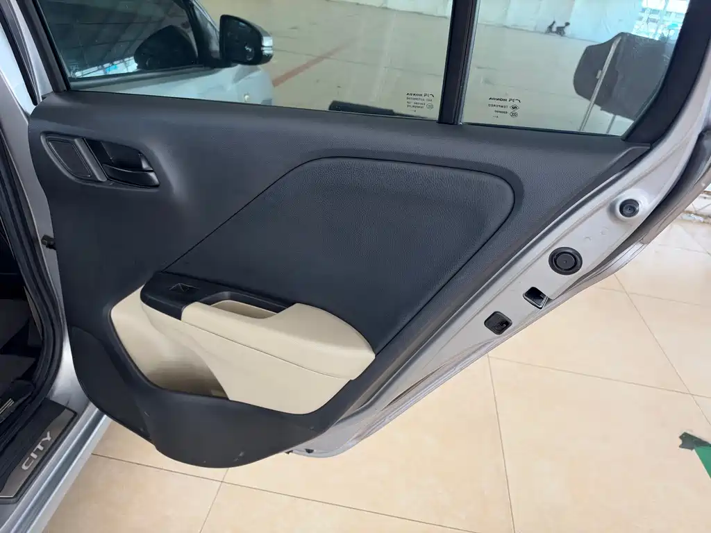 Honda City — миниатюра 27