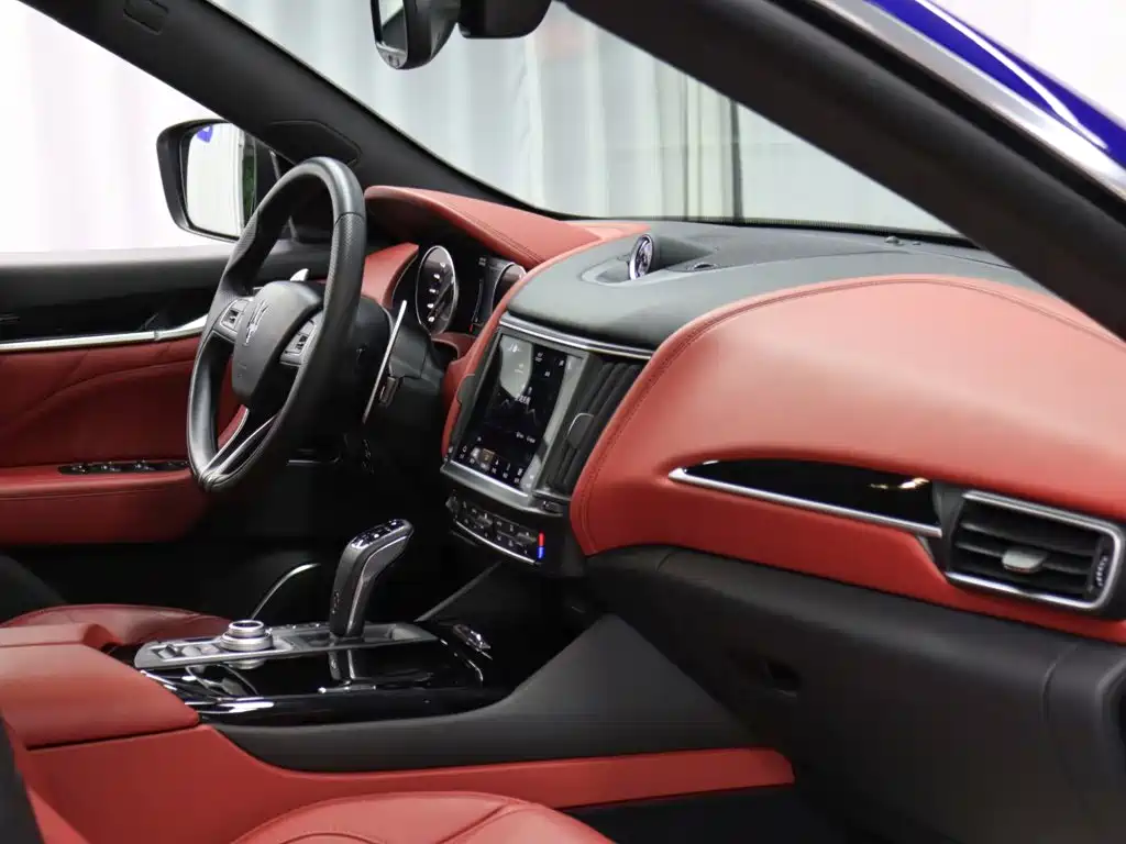 Maserati Levante — миниатюра 16