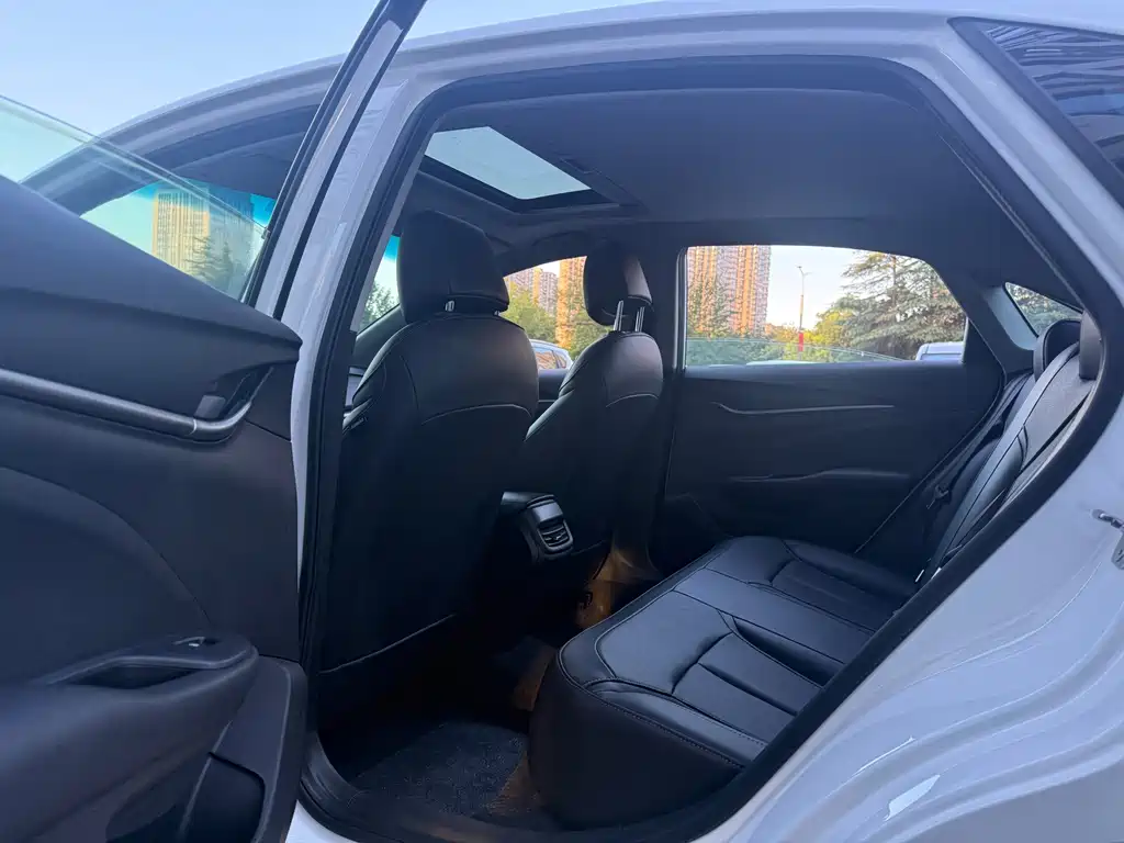Buick Excelle — миниатюра 5