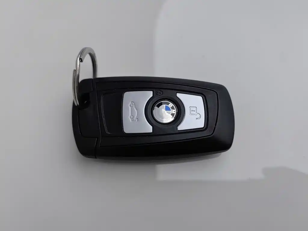 BMW 3 Series — миниатюра 19