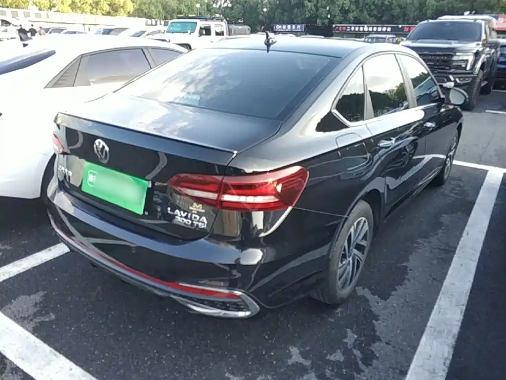 Volkswagen Lavida — миниатюра 7