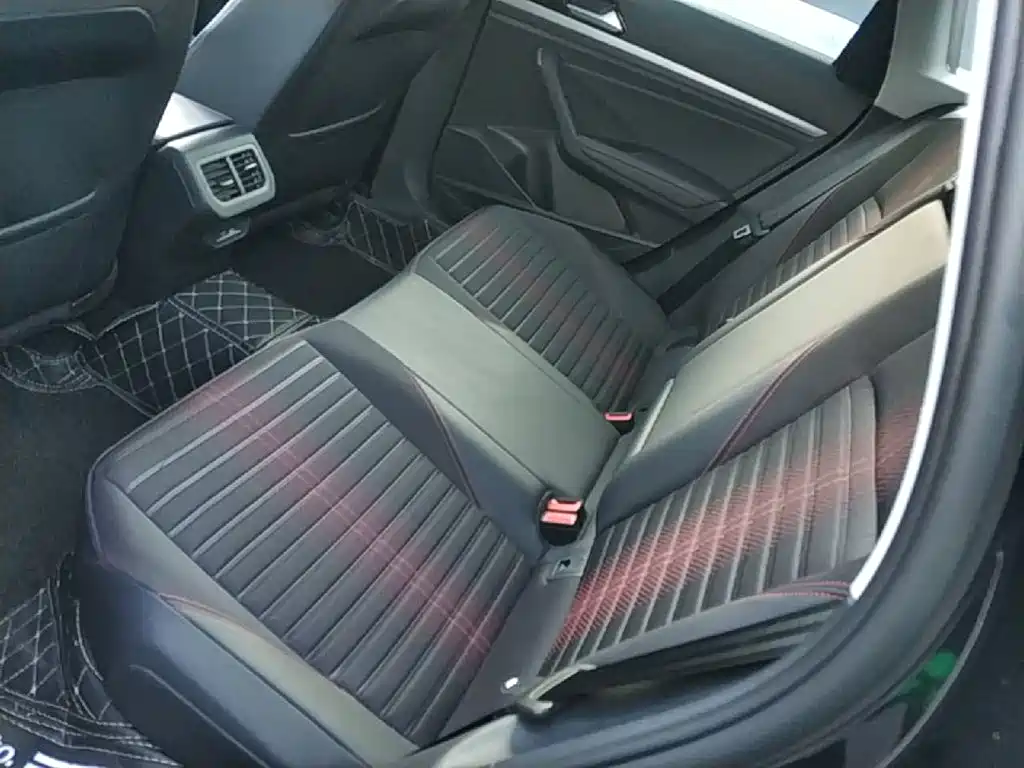 Volkswagen Lavida — миниатюра 17