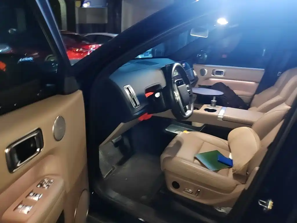 Li Auto Li L6 — миниатюра 16