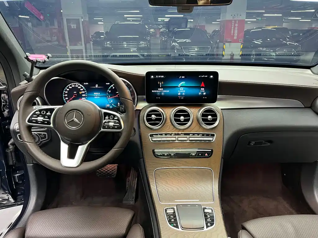 Mercedes-Benz GLC — миниатюра 23