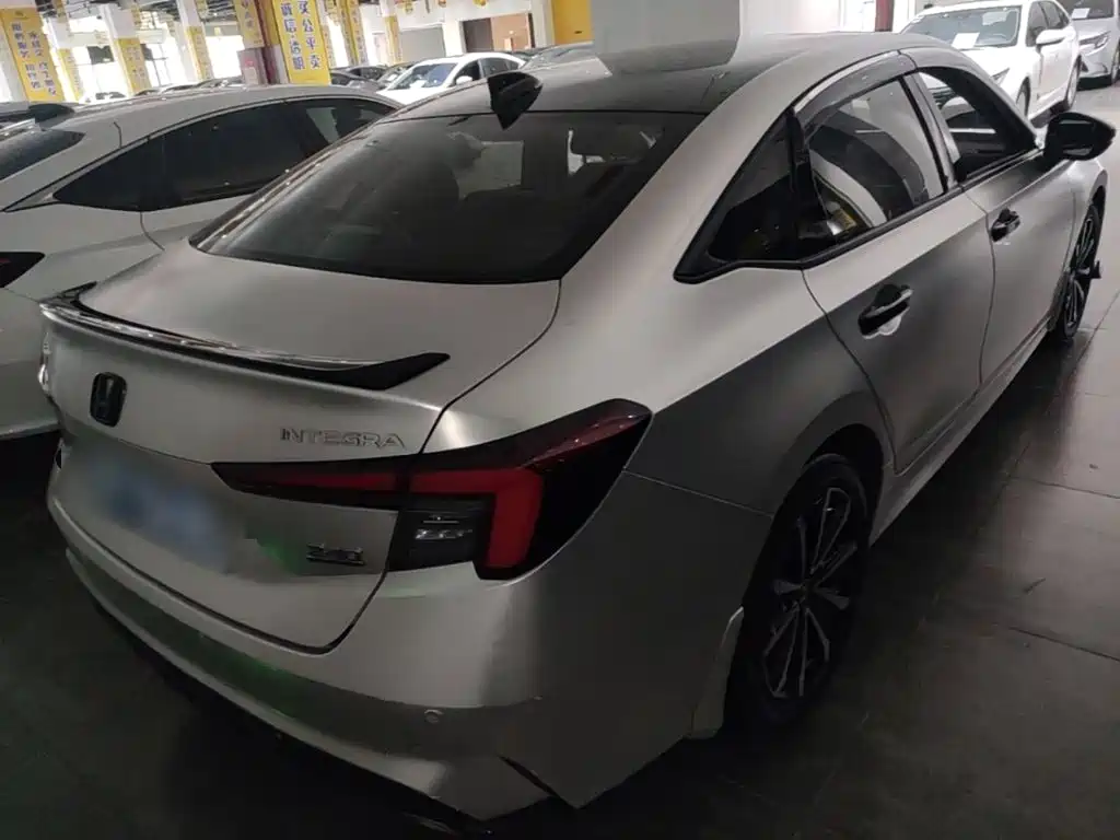 Honda Integra — миниатюра 7