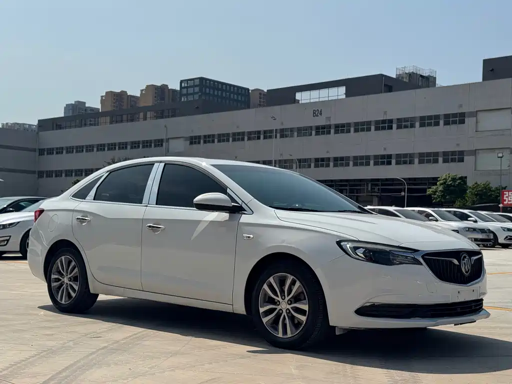 Buick Excelle — миниатюра 3