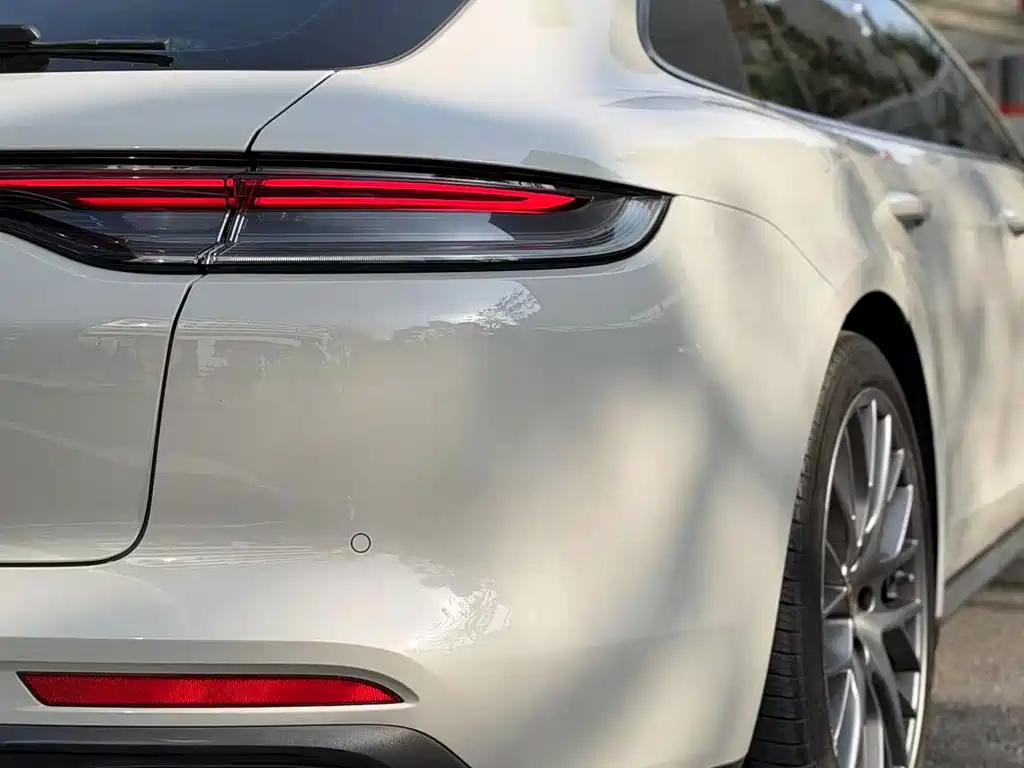 Porsche Panamera — миниатюра 7