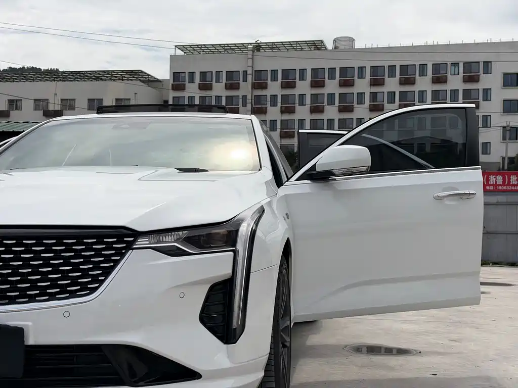 Cadillac CT4 — миниатюра 18