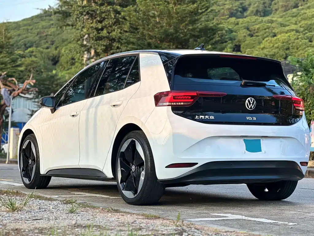 Volkswagen ID.3 — миниатюра 5