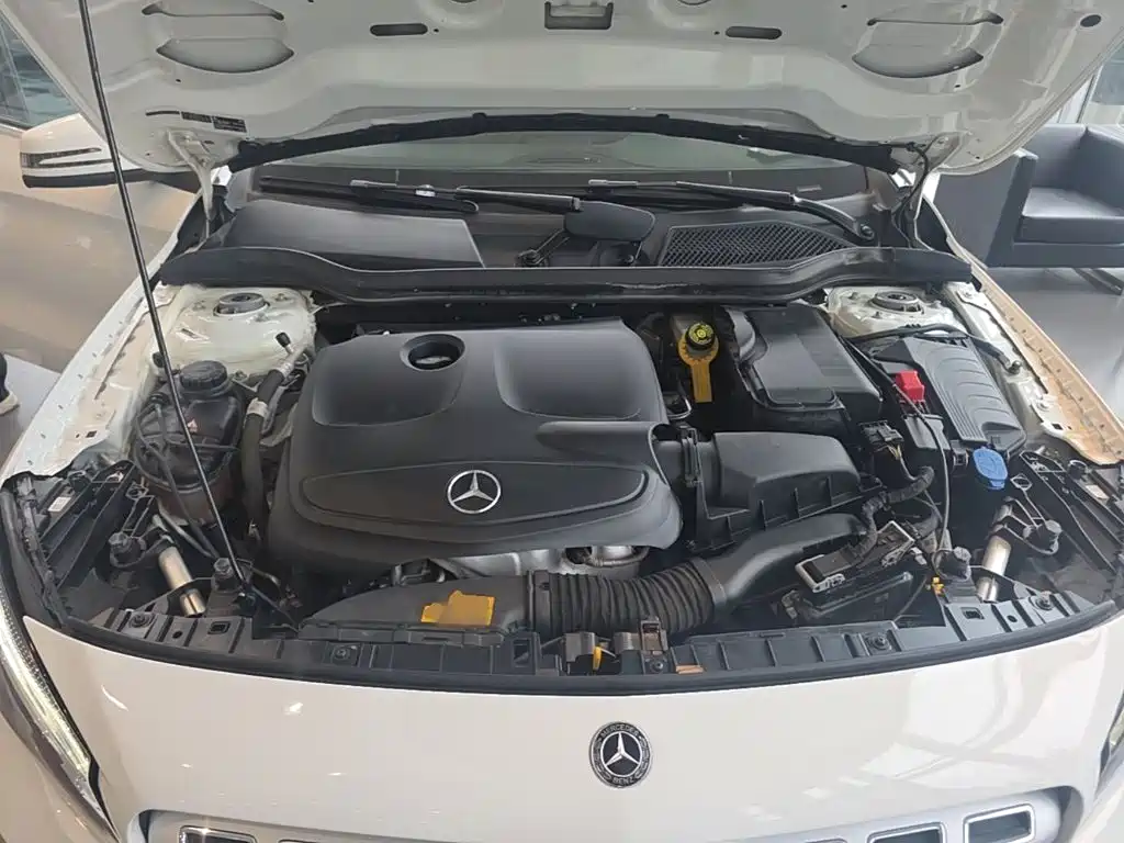 Mercedes-Benz GLA — миниатюра 25