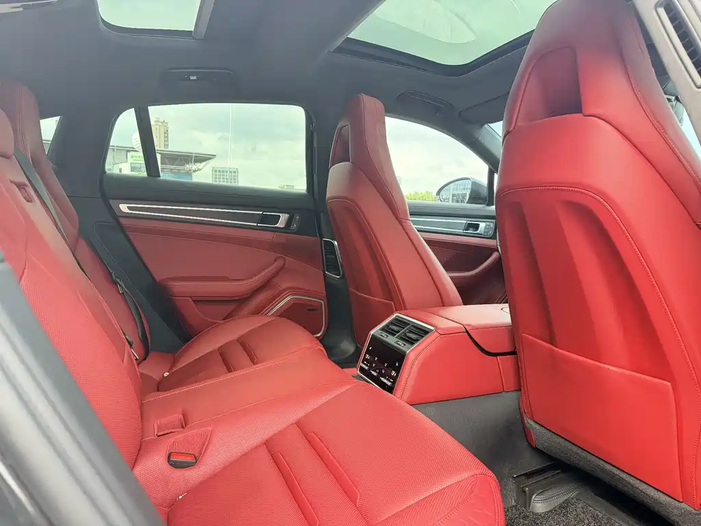 Porsche Panamera — миниатюра 12