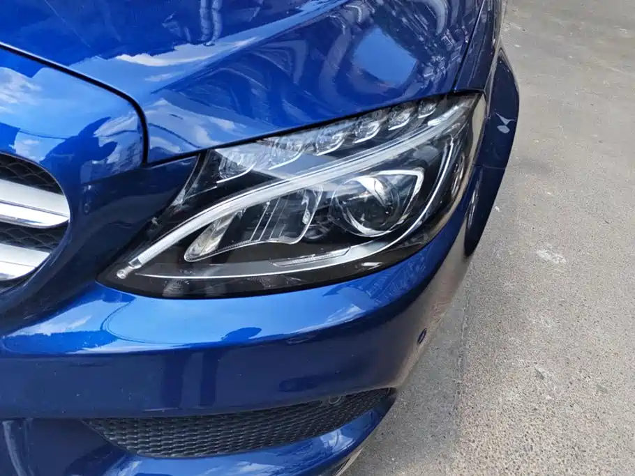 Mercedes-Benz C-Class — миниатюра 5