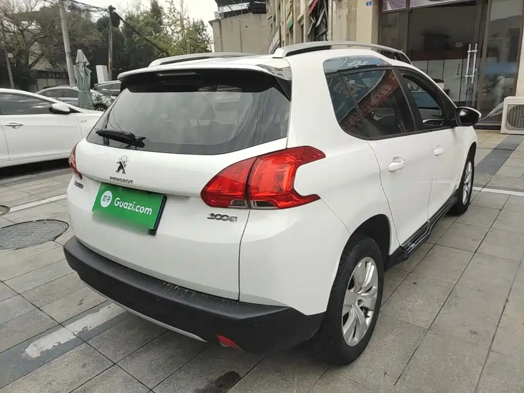 Peugeot 2008 — миниатюра 7