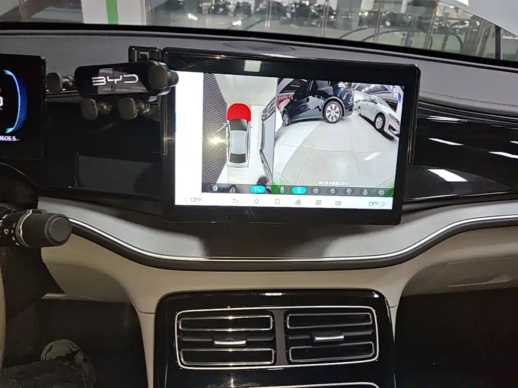 BYD Qin PLUS — миниатюра 13