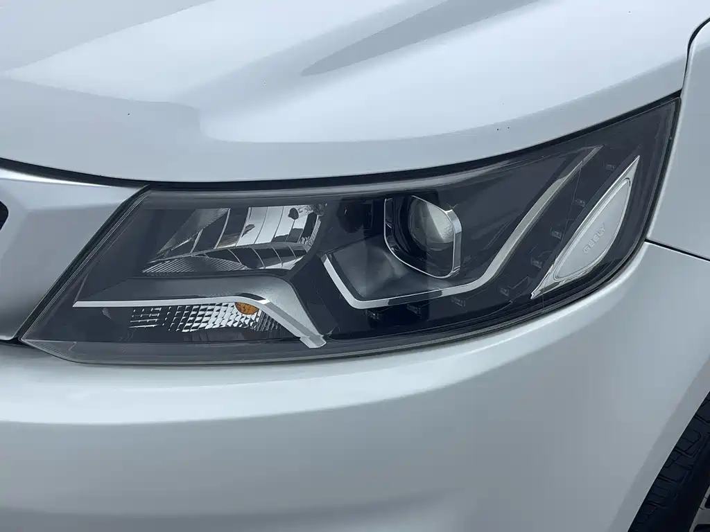 Geely Vision X6 — миниатюра 11