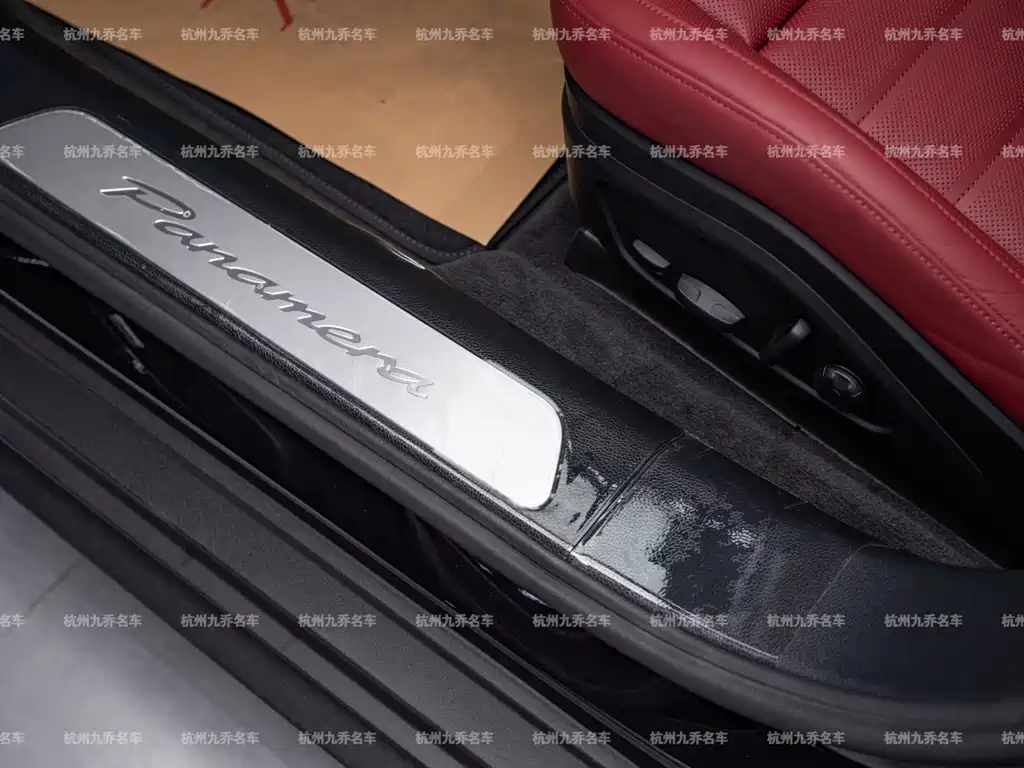 Porsche Panamera — миниатюра 25