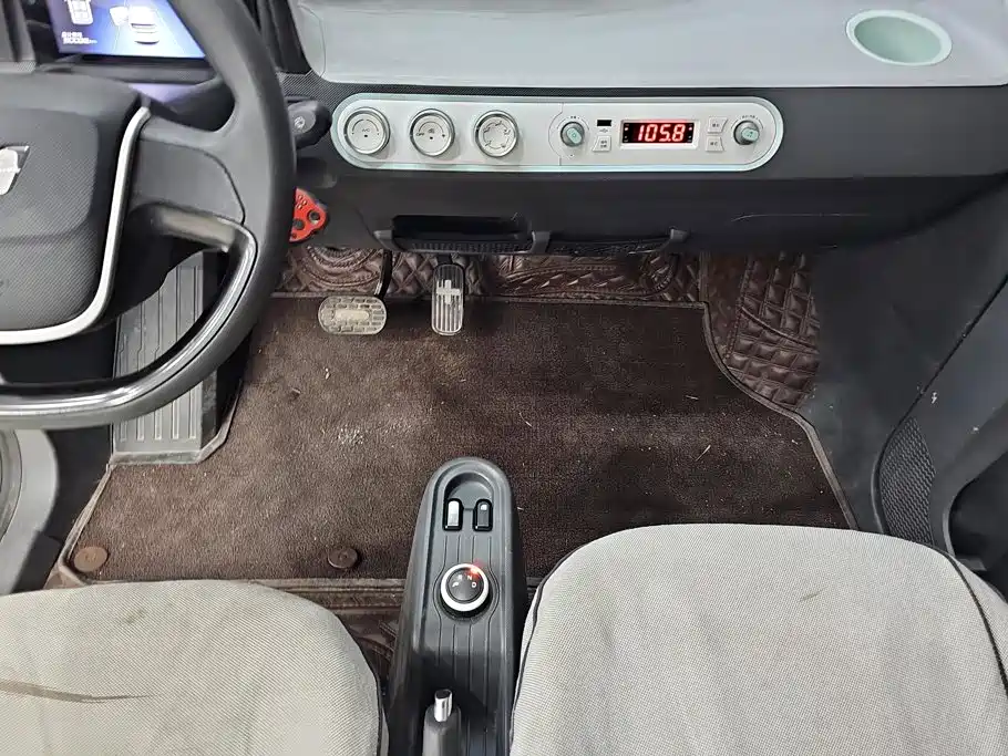 Wuling MINIEV — миниатюра 16