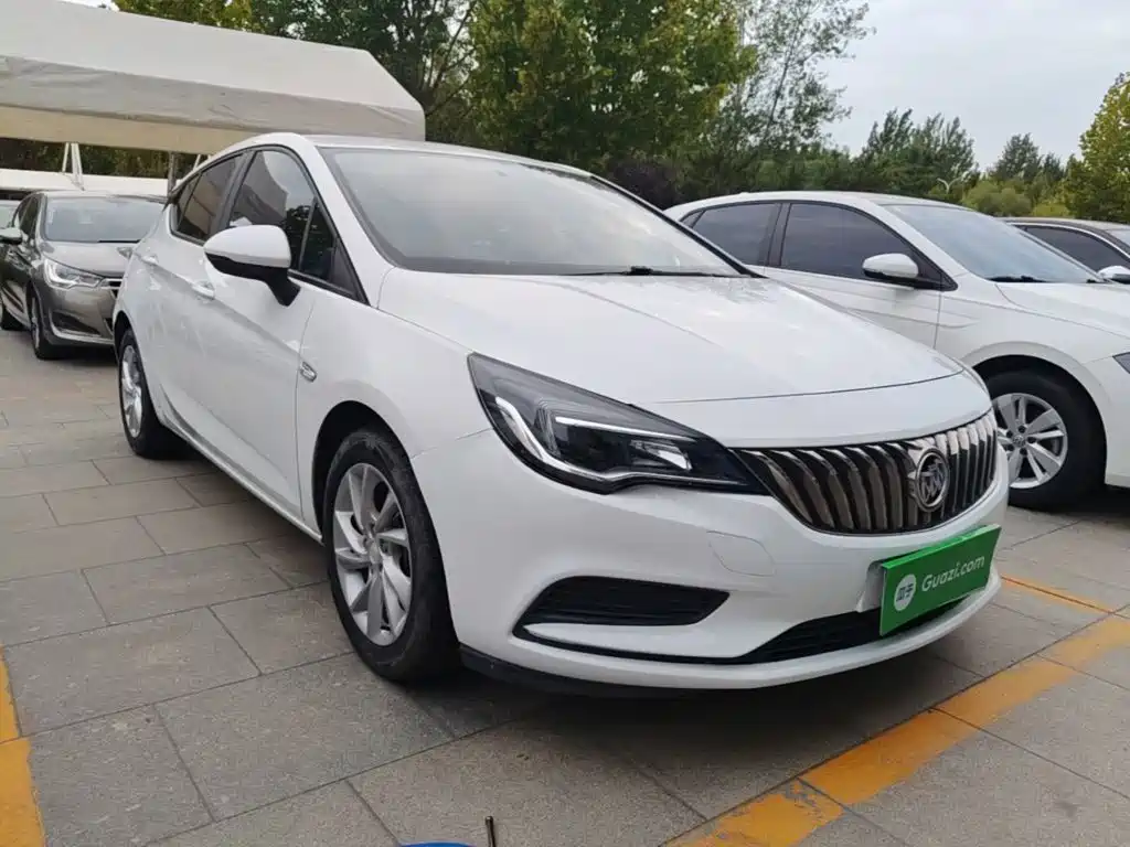 Buick Verano — миниатюра 4