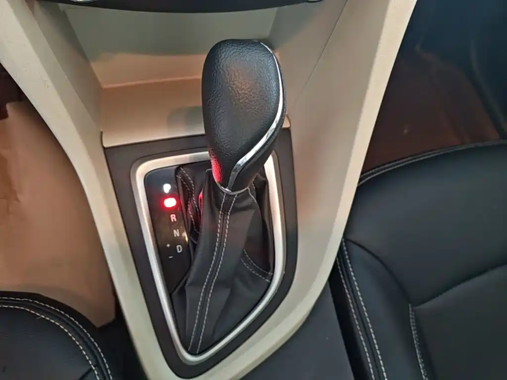 Buick Excelle — миниатюра 14