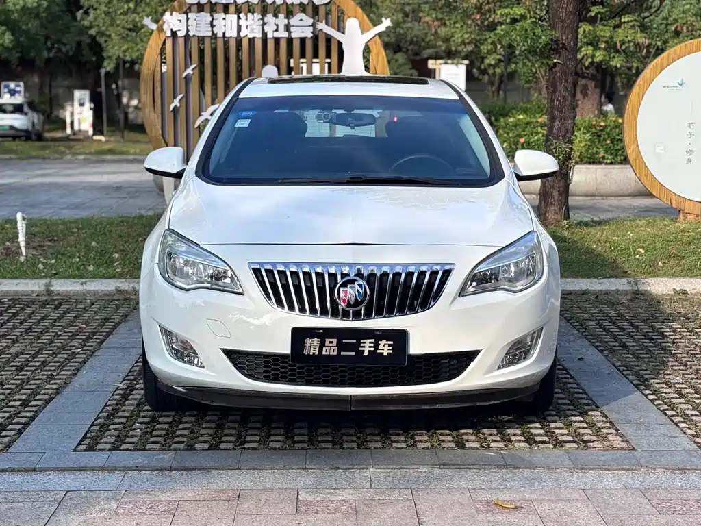 Buick Excelle — миниатюра 2