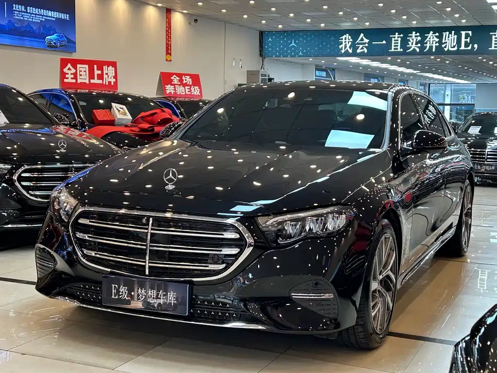 Mercedes-Benz E-Class — миниатюра 3
