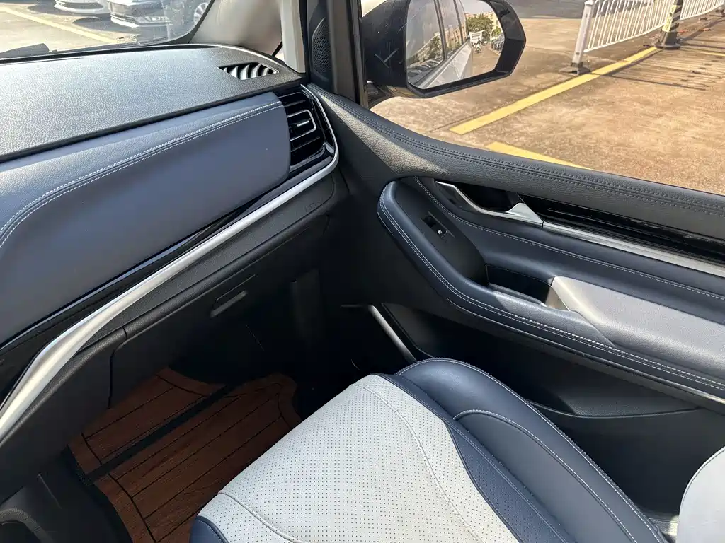 MAXUS G20 — миниатюра 13