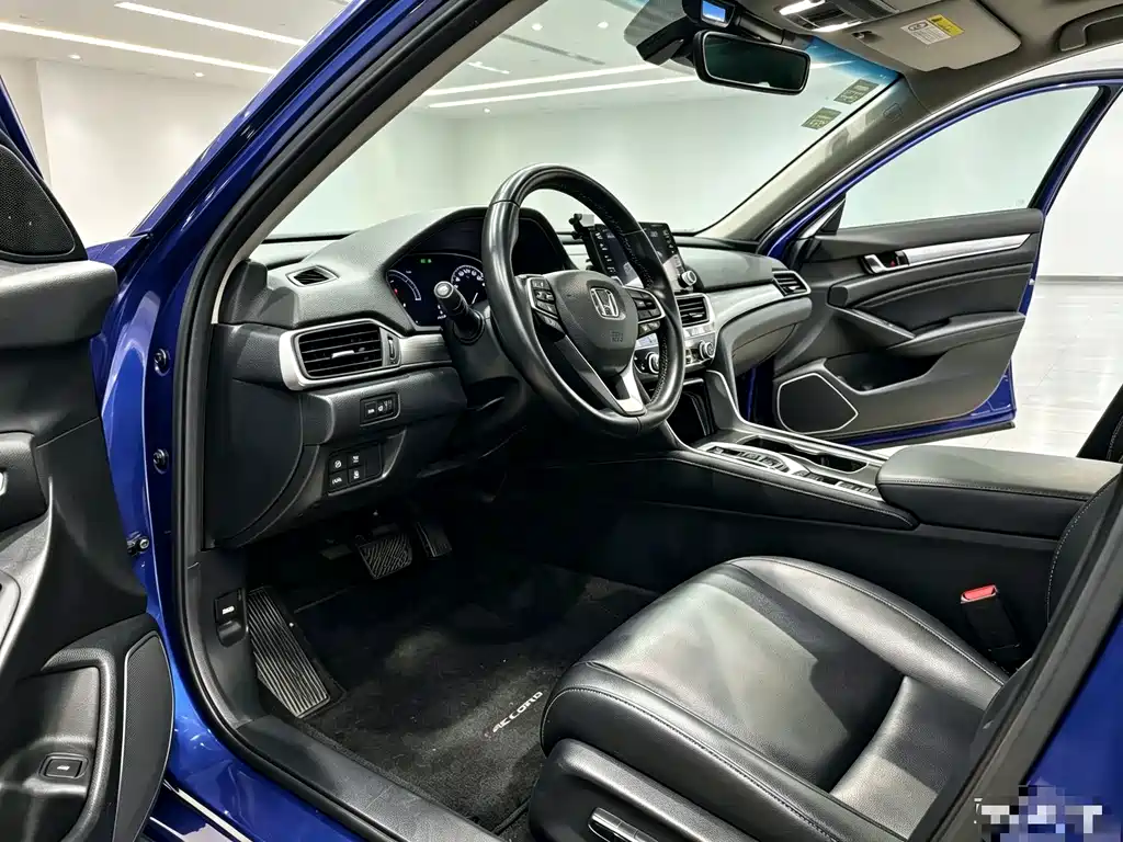 Honda Accord — миниатюра 7