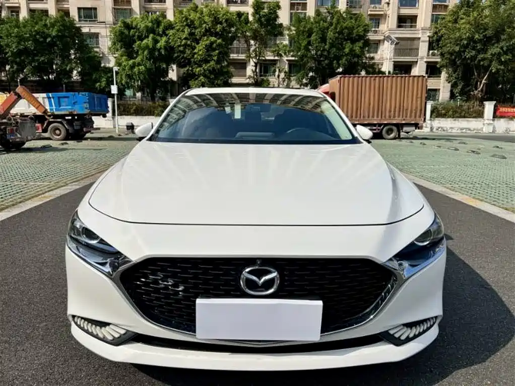 MAZDA 3 ANGKESAILA