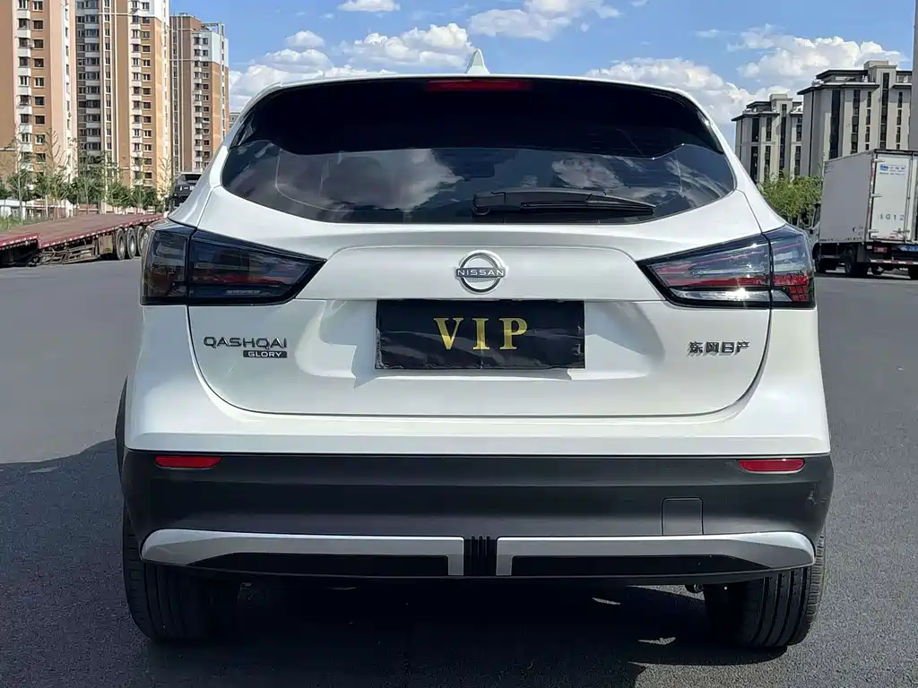 Nissan Qashqai - фото 8