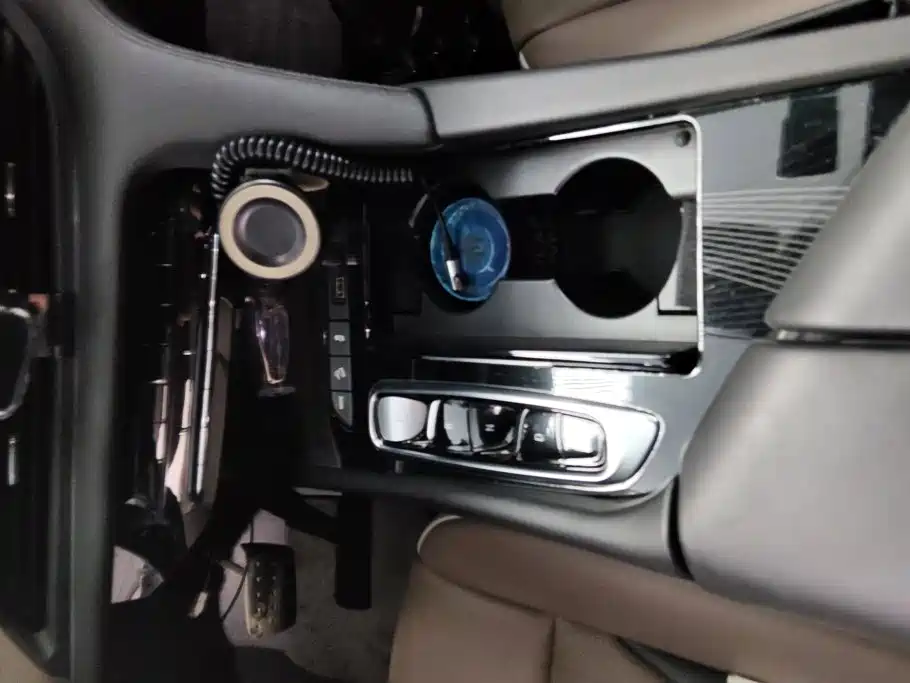 Buick Enclave — миниатюра 16