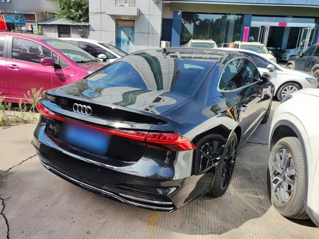 Audi A7L — миниатюра 7
